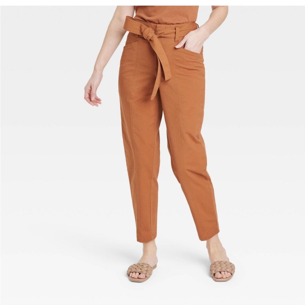 Cropped pants